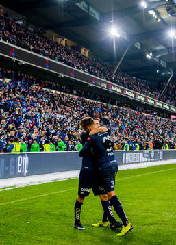 Ylldren Ibrahimaj and Adrian Pereira of Viking celebrate