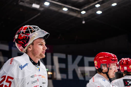 Almtunas målvakt Jesper Eliasson