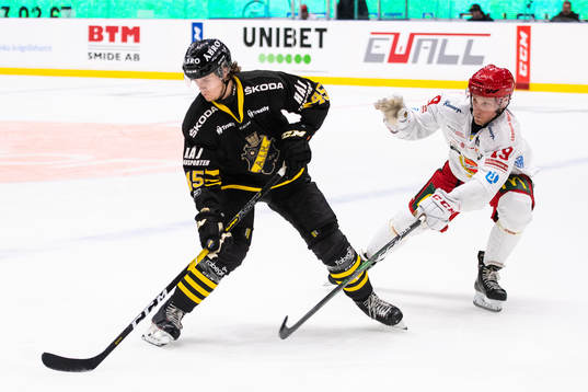 s Jonatan Asplund och Almtunas Villiam Haag