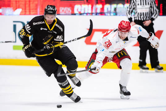 s Oscar Nord och Almtunas Sebastian Fakt