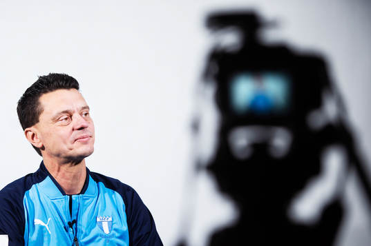s damlag, fotograferad på stadion i Malmö