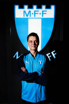s damlag, fotograferad på stadion i Malmö
