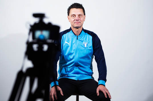 s damlag, fotograferad på stadion i Malmö