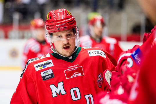 Modos Patrik Karlkvist jublar