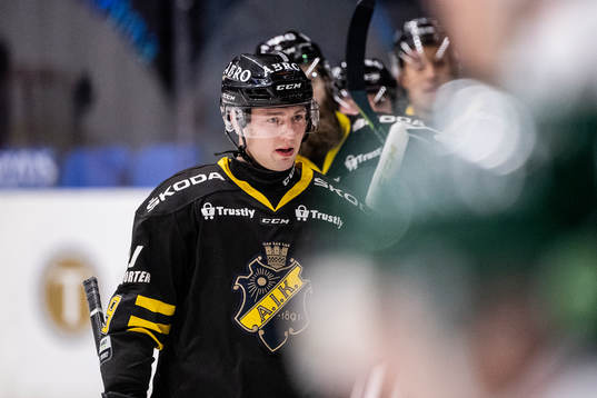 s Henrik Rommel jublar