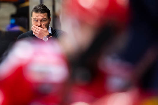 Moras tränare Tomek Valtonen
