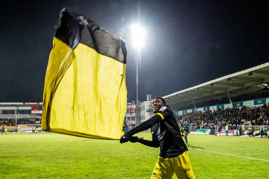 Damion Lowe of Start celebrates