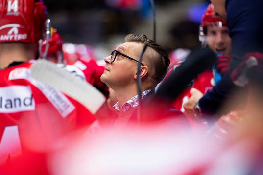 Modos tränare Björn Hellkvist