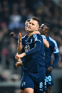 Arnor Traustason of Malmö FF celebrates the 0-1 goal