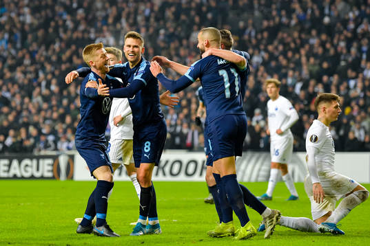 Arnor Traustason celebrates the 0-1 goal