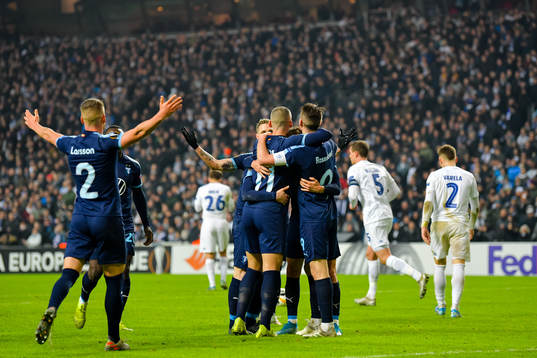 Players of Malmö FF celebrates the 0-1 goal by Arnor