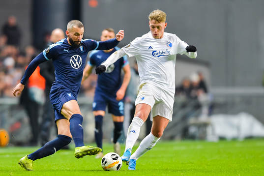 Guillermo Molins of Malmö FF and Viktor Fischer of FC
