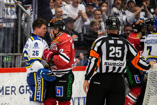 Leksands Patrik Zackrisson och Örebros Glenn Gustafsson i