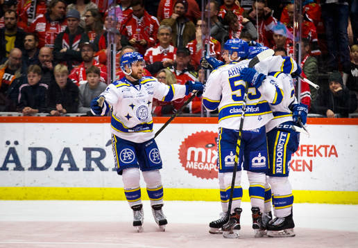 Jubel vid Leksands Martin Karlsson 2-2 mål