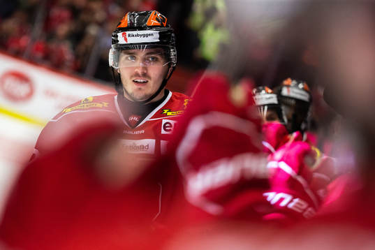 Örebros Max Lindholm jublar