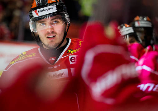 Örebros Max Lindholm jublar vid 3-2 målet