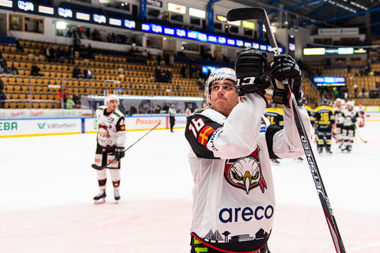 Malmö Redhawks Matias Lassen tackar fansen