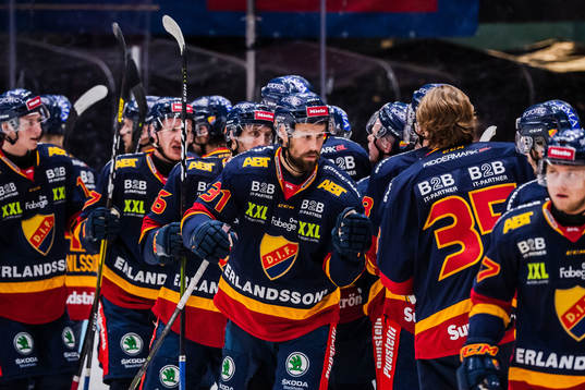 Djurgårdens Dick Axelsson jublar