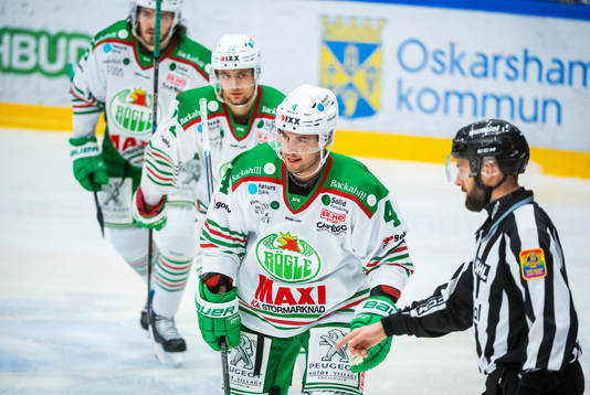 Rögles Kodie Curran jublar