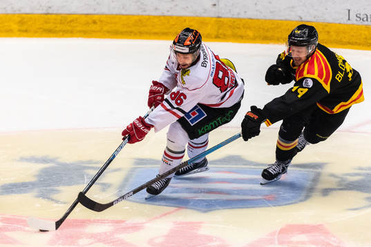 Örebros Mathias Bromé och Brynäs Johan Alcén