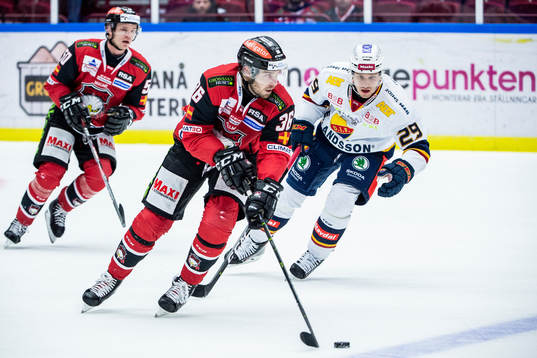 Malmö Redhawks Matias Myttynen och Djurgårdens Sebastian