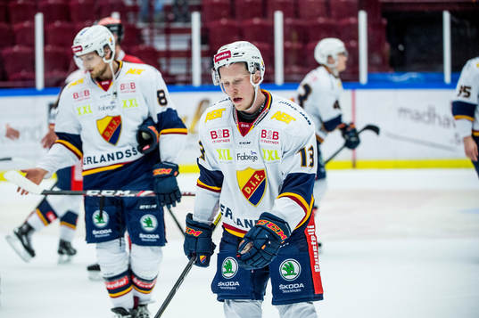Djurgårdens Kalle Östman deppar med lagkamraterna