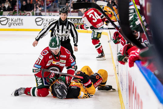 Frölundas Nicklas Lasu och Luleås Juhani Tyrväinen