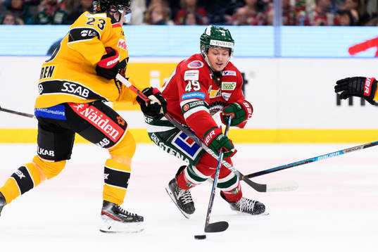 Luleås Jesper Sellgren och Frölundas Rhett Rakhshani