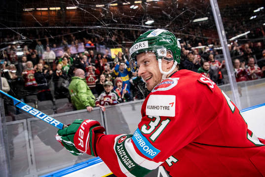 Frölundas Nicklas Lasu jublar