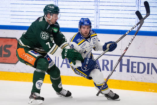 Färjestads Johan Ivarsson och Leksands Oskar Lang