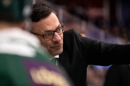 Färjestads huvudtränare Johan Pennerborn
