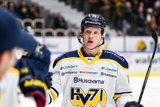 s Emil Johansson