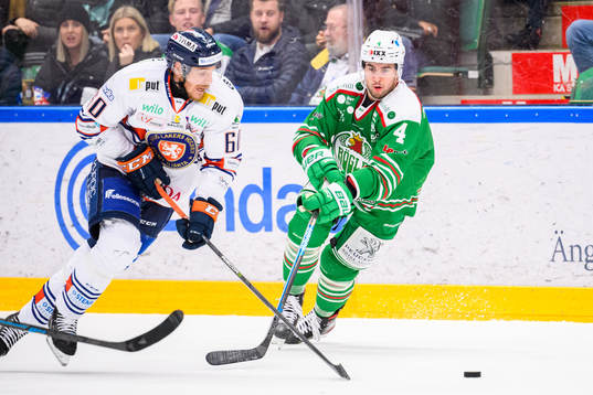 Växjös Erik Josefsson och Rögles Kodie Curran