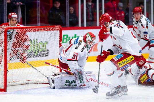 Modos målvakt Linus Lundin