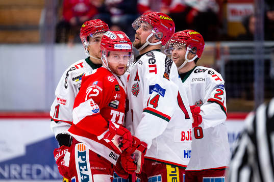 Timrås Sebastian Ohlsson och Modos Henrik Björklund