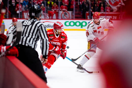 Timrås Jeremy Boyce-Rotevall och Modos Patrik Karlkvist