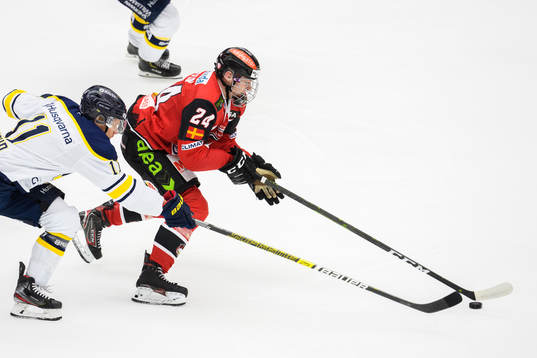 s Simon Önerud