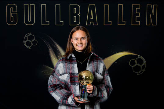 Bläddra bland fler bilder av Football, Norway, Gullballen