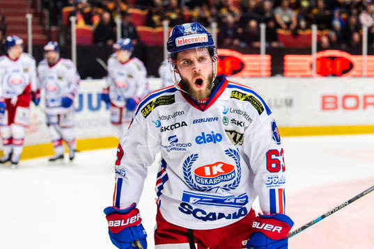 Oskarshamns Robin Söderqvist jublar