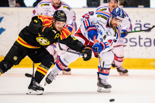 Brynäs Jacob Blomqvist och Oskarshamns Nichlas Hardt