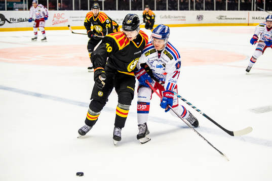 Brynäs Daniel Mannberg och Oskarshamns Filip Sveningsson
