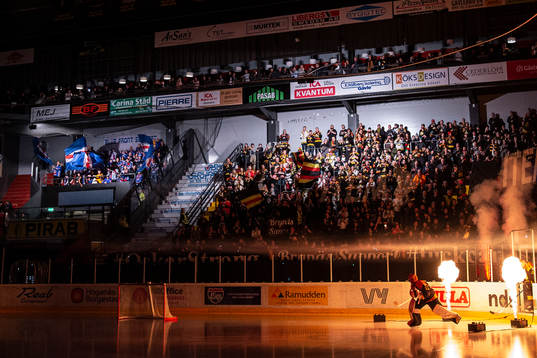Brynäs målvakt Samuel Ersson gör entré
