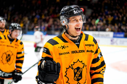 Skellefteås Robin Alvarez jublar