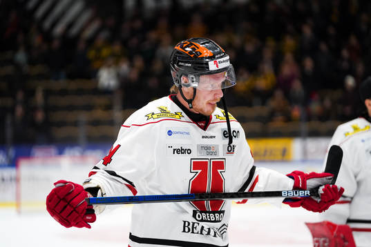 Örebros Ryan Stoa  deppar