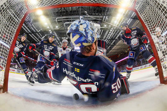 Mål 2-1 av Malmö Redhawks Christoffer Forsberg förbi