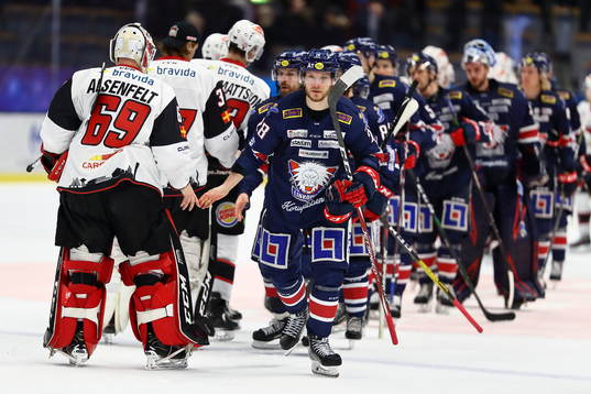 Linköpings Jaakko Rissanen deppar