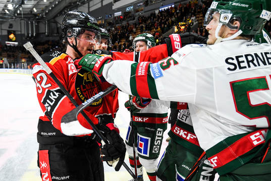 Luleås Oscar Engsund i ett bråk