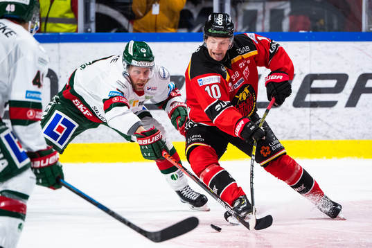 Frölundas Viktor Ekbom och Luleås Einar Emanuelsson