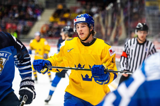 Oskar Bäck of Sweden
