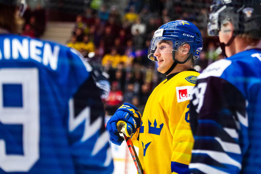 Nils Höglander of Sweden